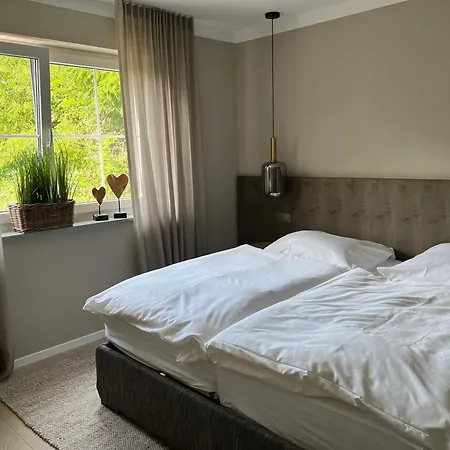 アパート Pfizenmaiers Haus Am